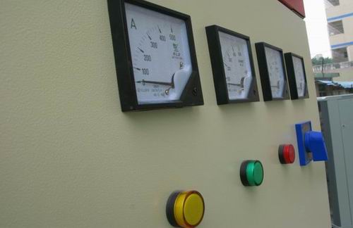 伊川控制盘 伊川控制盘